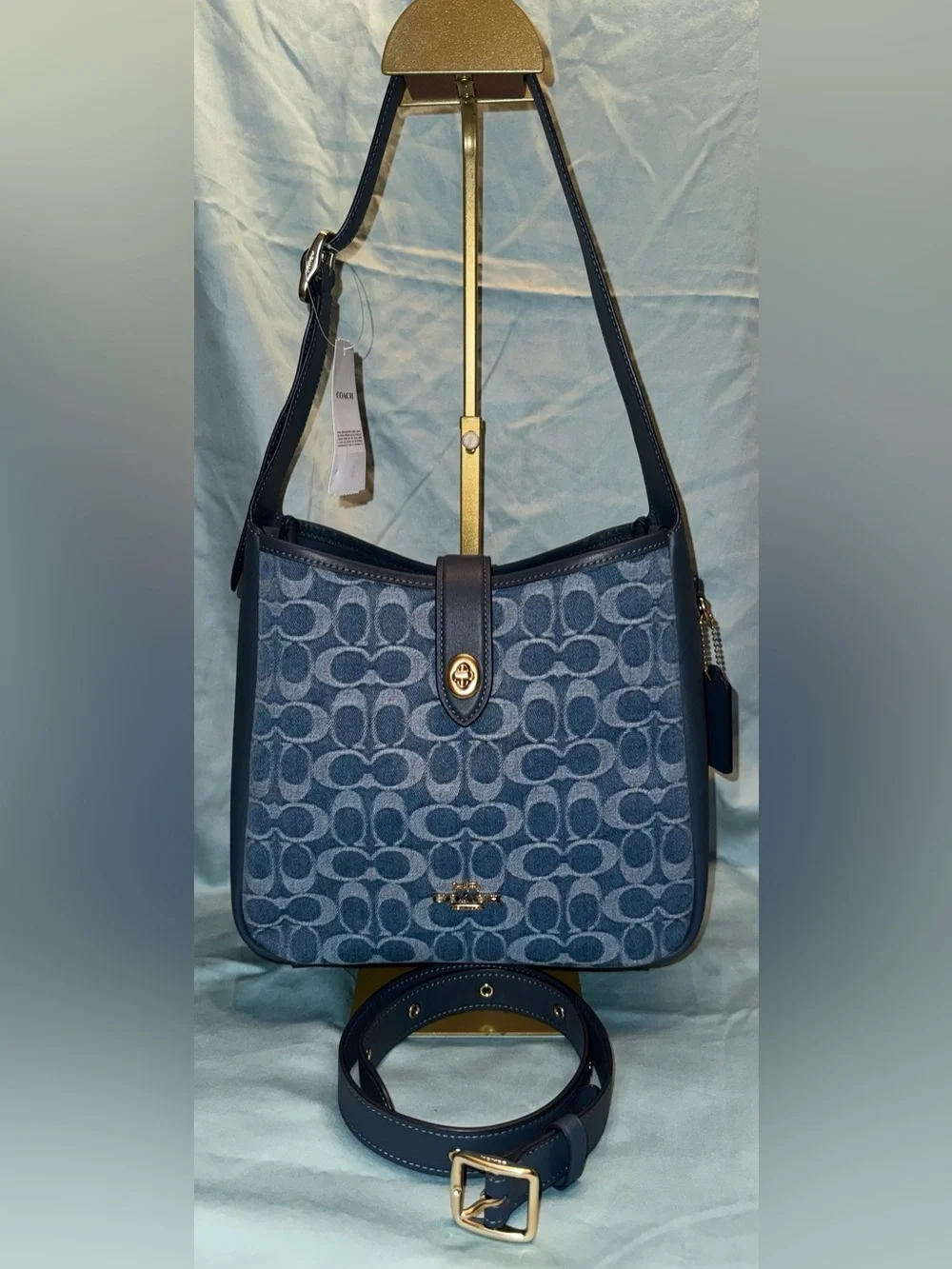 Coach CDB98 Hadley Convertible Crossbody Bag in Signature Denim - Picture 1 of 15